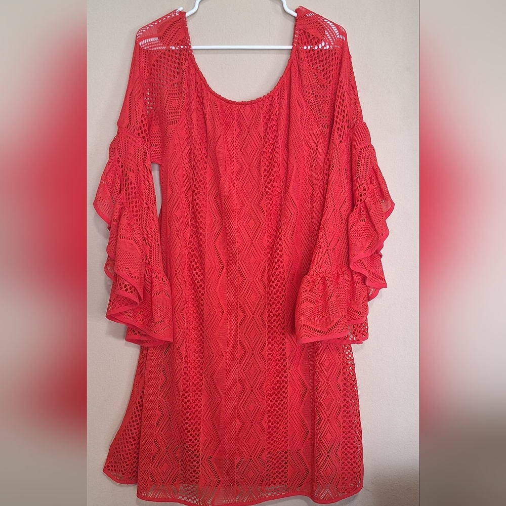 2tee Couture Bright Red Crochet Dress Size Large Open Flow Flutter Bell Sleeves - Picture 3 of 7